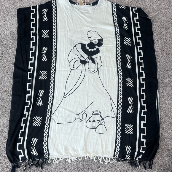 NWT! Sahara Mg Rayon One Size Plus Black White Kaftan African Print Made India - Picture 1 of 6